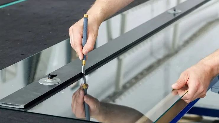 خطرات و نکات ایمنی در شیشه بری